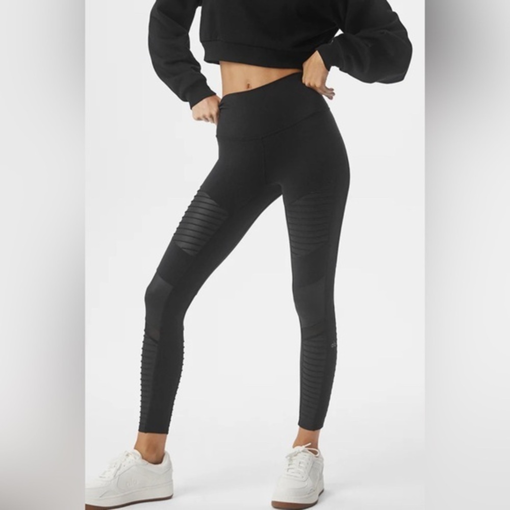 ALO YOGA | 7/8 High-Waist‎ Moto Legging in Black size XS